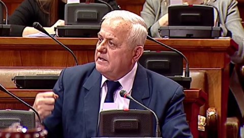 АТЛАГИЋ ПОДНЕО КРИВИЧНА ПРИЈАВА ПРОТИВ ДЕКАНА ПРАВНОГ: Онемогућавао рада факултета АТЛАГИЋ ПОДНЕО КРИВИЧНА ПРИЈАВА ПРОТИВ ДЕКАНА ПРАВНОГ: Онемогућавао рада факултета