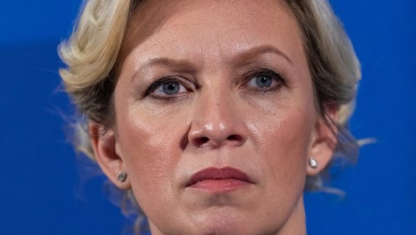 ЗАХАРОВА О УПОЗОРЕЊУ ВУЧИЋУ ЗБОГ ПОСЕТЕ МОСКВИ: Бандитизам и уцена, тако делују терористичке ћелије