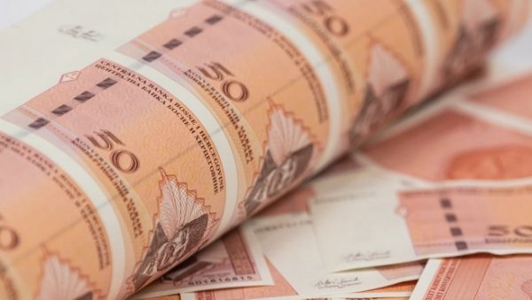 ГРАЂАНИ ЋЕ НА ГОДИШЊЕМ НИВОУ УШТЕДЕТИ 300 МИЛИОНА ЕВРА: Србија постала део СЕПА система ГРАЂАНИ ЋЕ НА ГОДИШЊЕМ НИВОУ УШТЕДЕТИ 300 МИЛИОНА ЕВРА: Србија постала део СЕПА система