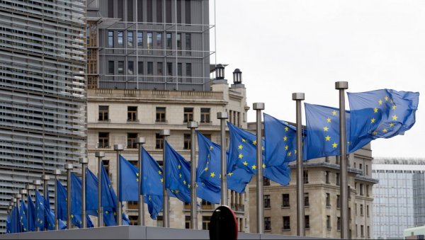 ШОК ИЗ ЕВРОПЕ: ЕУ спрема удар на Украјину у кључном тренутку? ШОК ИЗ ЕВРОПЕ: ЕУ спрема удар на Украјину у кључном тренутку?