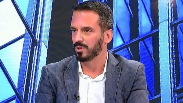 ВРАЧАРСКИ ДВОБОЈ ЂИЛАСА И ЈОВАНОВИЋА Пипер: Од демократије, Србије, слободе остало само - ко ће да заради на вишеспратници ВРАЧАРСКИ ДВОБОЈ ЂИЛАСА И ЈОВАНОВИЋА Пипер: Од демократије, Србије, слободе остало само - ко ће да заради на вишеспратници