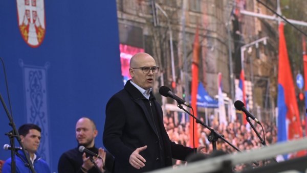 ВУЧЕВИЋ ОШТРО ОДГОВОРИО АЛЕКСИЋУ: Вечити понављач будан сања како нас побеђује