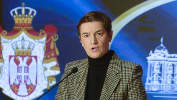 ПОКАЗАЛО СЕ ДА ВУЧИЋ УВЕК ДРЖИ ДАТУ РЕЧ Брнабић: Тајкунски медији данима лагали ПОКАЗАЛО СЕ ДА ВУЧИЋ УВЕК ДРЖИ ДАТУ РЕЧ Брнабић: Тајкунски медији данима лагали