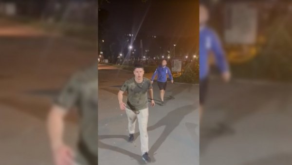 Блокадери фашисти признали кривицу за напад на Милоша Павловића: Затражен притвор за тројицу (ВИДЕО) Блокадери фашисти признали кривицу за напад на Милоша Павловића: Затражен притвор за тројицу (ВИДЕО)