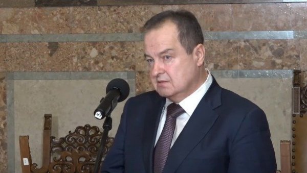 ДАЧИЋ: Позивам све да се сачува мир, полиција ће пратити ситуацију ДАЧИЋ: Позивам све да се сачува мир, полиција ће пратити ситуацију