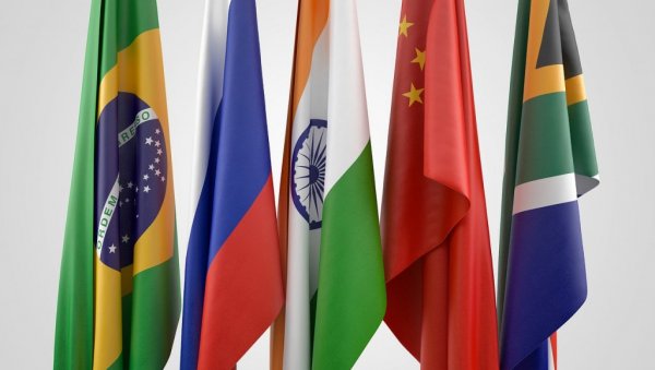 КУПОВНА МОЋ, НАУКА, ПОЉОПРИВРЕДА: У ових пет области БРИКС већ надмашује Г7 КУПОВНА МОЋ, НАУКА, ПОЉОПРИВРЕДА: У ових пет области БРИКС већ надмашује Г7