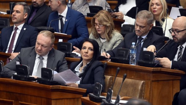 НИ ПОСЛЕ 13 ГОДИНА, ОПОЗИЦИЈА НЕ МОЖЕ НИЈЕДНУ ОПШТИНУ ДА ОСВОЈИ: Осим једне градске - Медијане у Нишу