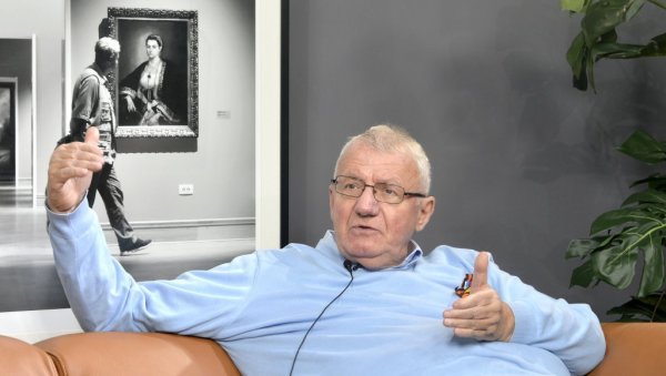 ШЕШЕЉ ОБЈАСНИО ШТА РЕМЕТИ БАЛАНС У БиХ: Вођство муслимана жели да доминира над Србима и Хрватима ШЕШЕЉ ОБЈАСНИО ШТА РЕМЕТИ БАЛАНС У БиХ: Вођство муслимана жели да доминира над Србима и Хрватима