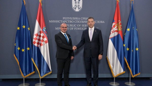 ДА СЕ ОБЕЗБЕДИ РАВНОПРАВНОСТ СВА ТРИ НАРОДА У БиХ Министар Ђурић разговарао са шефом хрватске дипломатије Грлићем Радманом