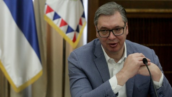 НЕРВОЗА ЈЕ СВЕ ВЕЋА Вучић: Они мисле да је све исто као што је било 1. децембра - није ништа исто НЕРВОЗА ЈЕ СВЕ ВЕЋА Вучић: Они мисле да је све исто као што је било 1. децембра - није ништа исто