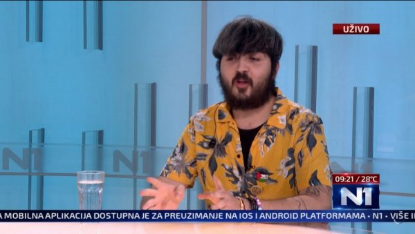 ОПАСНА ИЗЈАВА БЛОКАДНОГ ТЕРОРИСТЕ Позивају на хаос и насиље и поручују: Нисмо надлежни и одговорни за оно што се деси после 9 увече! ОПАСНА ИЗЈАВА БЛОКАДНОГ ТЕРОРИСТЕ Позивају на хаос и насиље и поручују: Нисмо надлежни и одговорни за оно што се деси после 9 увече!