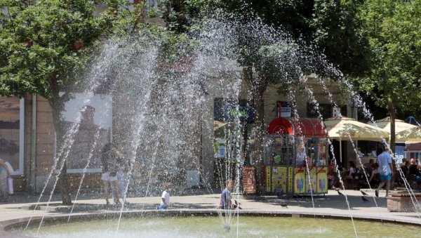 ОВОГ ДАТУМА ТЕМПЕРАТУРА ПАДА ЗА 10 СТЕПЕНИ, АЛИ ПРЕ ТОГА ЋЕМО ГОРЕТИ: Србија на ивици четрдесетице (МАПЕ) ОВОГ ДАТУМА ТЕМПЕРАТУРА ПАДА ЗА 10 СТЕПЕНИ, АЛИ ПРЕ ТОГА ЋЕМО ГОРЕТИ: Србија на ивици четрдесетице (МАПЕ)