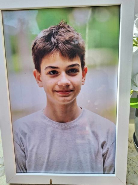 Ubijeni dečak Andrej Simić, Niš Ubijeni dečak Andrej Simić, Niš