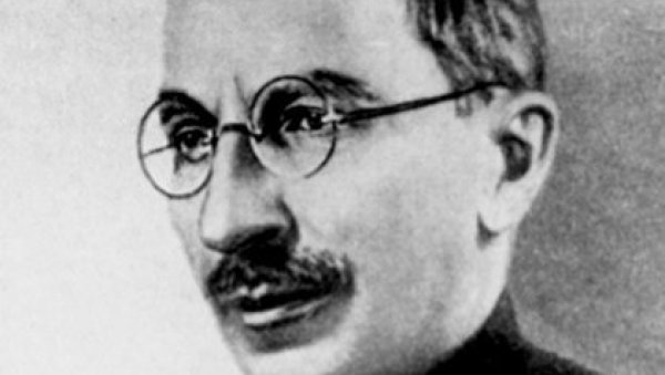 ДАНАС ЈЕ ШКОЛА ИЗГУБИЛА СВОЈУ ДРУШТВЕНУ УЛОГУ: Школа губи улогу, а њене потврде о нечијем знању - дипломе - у реалном животу све мање значе
