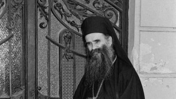 ДРЖАВА БЕЗ ПРАВЕДНОСТИ ОБИЧАН СКУП РАЗБОЈНИКА: Систем којим САД назива „глобализацијом“ је једноставно финансијски облик колонијализма ДРЖАВА БЕЗ ПРАВЕДНОСТИ ОБИЧАН СКУП РАЗБОЈНИКА: Систем којим САД назива „глобализацијом“ је једноставно финансијски облик колонијализма