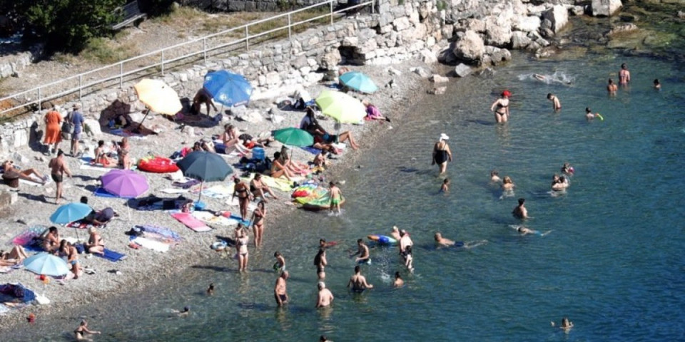 Tuga: Devojčica (12) se utopila u Jadranskom moru - spasioci zatekli jeziv prizor
