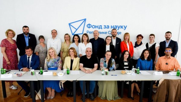 ЗА ПРОЈЕКТЕ 796.000 ЕВРА: Фон за науку у програму сарадње српске науке са дијаспором ЗА ПРОЈЕКТЕ 796.000 ЕВРА: Фон за науку у програму сарадње српске науке са дијаспором