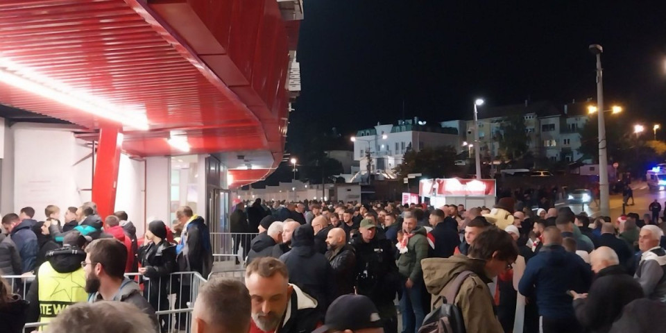 Zvezdina poruka navijačima: Posebne pogodnosti za sezonske ulaznice za mlađe od 18 godina