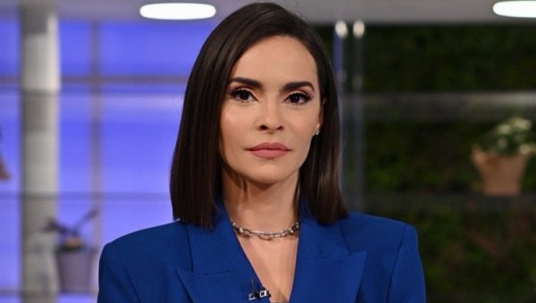МАРИЈА ПОПОВИЋ ЗА НОВОСТИ: Мој мелем за душу је породица, а у професији сам била дугопругаш, не спринтер (ФОТО) МАРИЈА ПОПОВИЋ ЗА НОВОСТИ: Мој мелем за душу је породица, а у професији сам била дугопругаш, не спринтер (ФОТО)