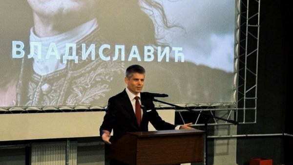 АРНО ГУЈОН: Одржали смо премијеру филма о грофу Сави Владиславићу у једном од најстаријих биоскопа у Санкт Петербургу