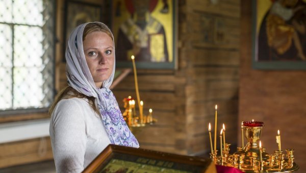 СУТРА ЈЕ ДУХОВСКИ ПОНЕДЕЉАК: Једно строго правило у кући никако не смете да прекршите